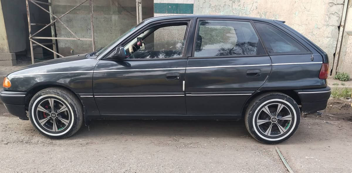 استره جنطه موديل 92»»» حجم 20»» رقم نينوئ بسمي هزه ماصاقطه»» اصل تبريد  صبغ جماليه مال تقحيل بدون ضربه»»»سعر 44 بيها مجال))) ***********
