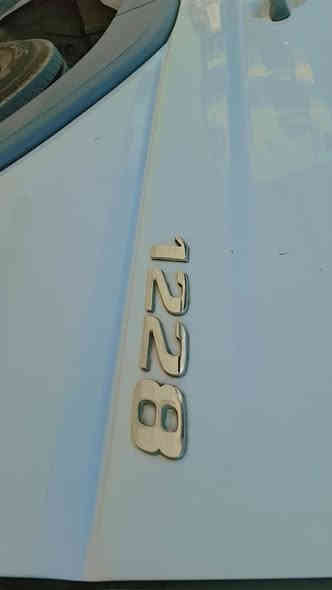 بسم الله الرحمن الرحيم 
النوع السياره . مارسدس اتيكو تاك ويل دبل قماره جادر مسرحيه 
موديل . 2000 . حجم محرك .12.28. 
محرك  6  بستن .8 برغي 
تبريد . هاف . كير عادي . فقصه 
كير محرك  اكسن شاصي قماره مكفول كفاله 
رقم سنويه هزه جديد رقم دهوك . تحويل مباشر 
السعر  190  معا مجال 
عنوان معرض هوار . طريق دهوك موصل . جمبور عميريه 
***********
***********
