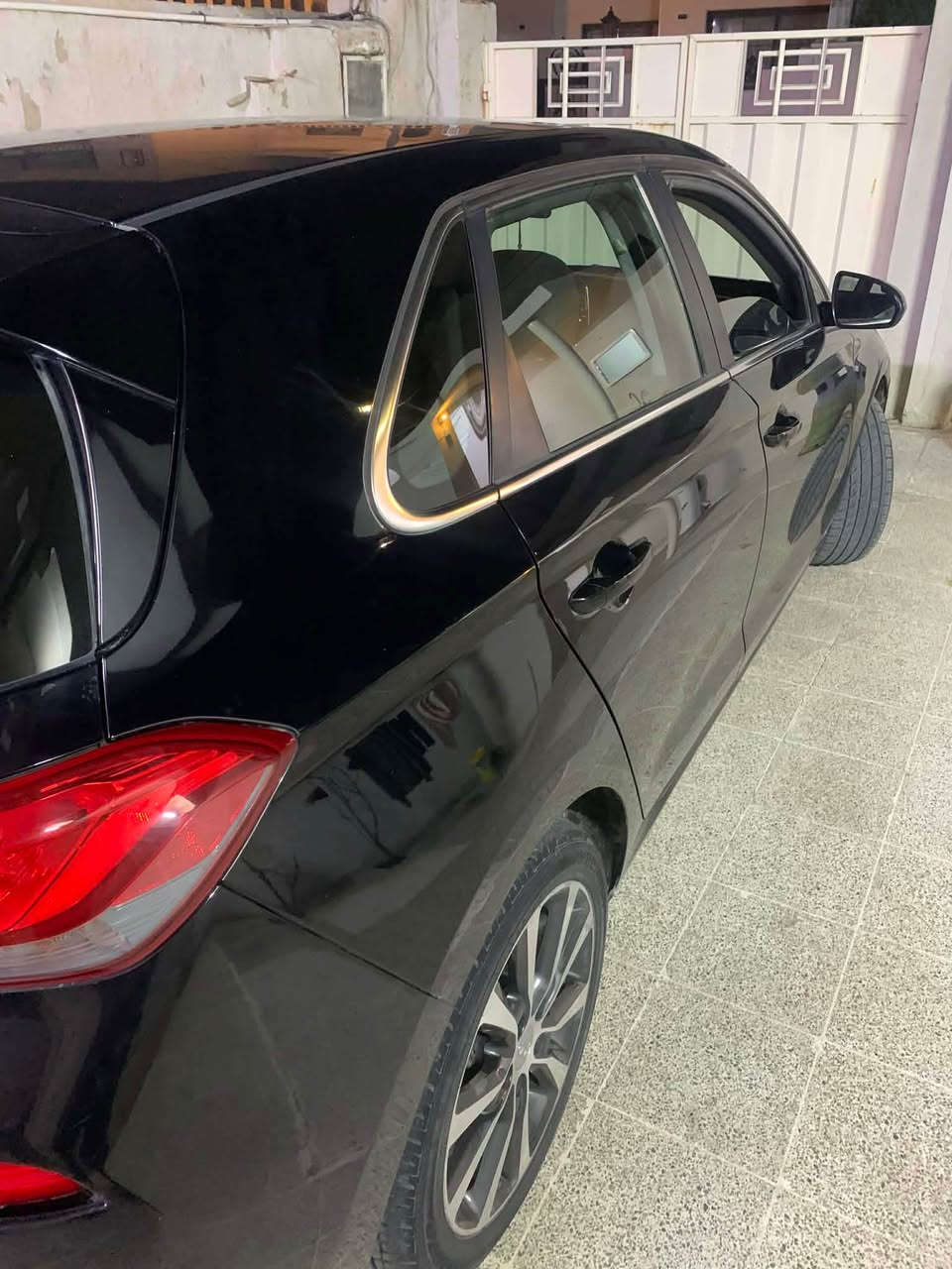 مۆدیل 2018 دووسی جی بچوکی تەحدیلە رەقەم شانسیم داناوە ارباکی سوکانی سیستەمە سعرى 99 وەرقەو مەجالیکی کەم تکایە ئەگەر مشتەری نی بیزارم مەکە *********** أربيل, العراق
