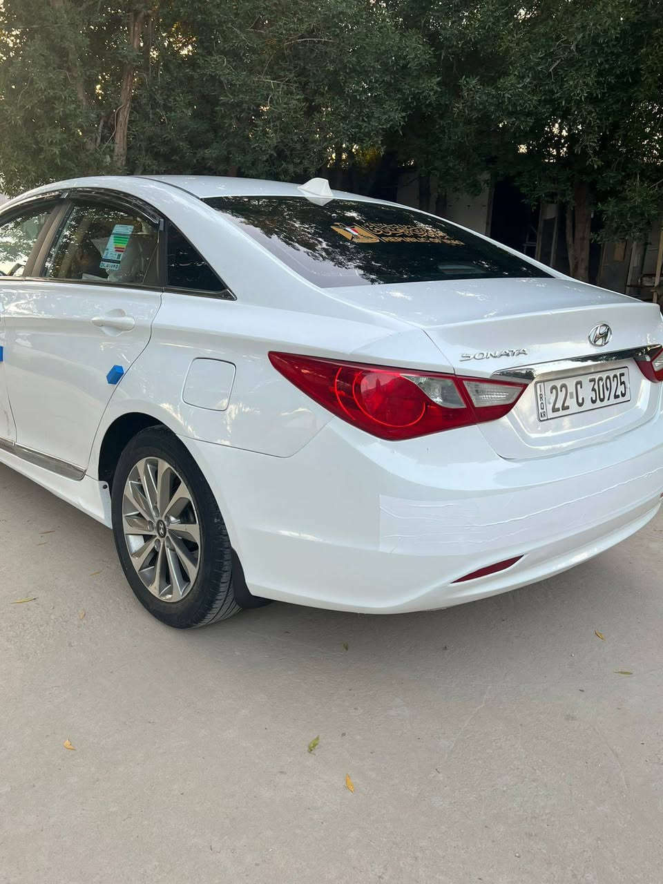 السلام عليكم  ورحمة الله وبركاته
سوناتا خليجي مديل 2013 شكل ال 14 .. خليجي  قطعه وحده فقط شرط سونار رقم اربيل دولي سنويه ال 2028
شرط تحويل ................
موصفات سياره 
محرك 2400  دوش المرغوب 
بجم ال 14 زنون 
أشاير بالمري 
مري شفط 
شفتات ستيرن 
صوت انفنتي 
دمام خلفي 
كشن كهرباء 
حساس خلفي أمامي 
داخل لونين 
فول تحكم ستيرن 
ويل  كروم جديد بلادي 
سياره جديده بمعنى الكلمة 
تخم تاير صدر مكينه كير كلها بشرط  لا تنقيص ولا تبخير
-------------------------------------------
مكان سياره بابل طريق الدولي سريع ....السعر 130 كلش بسيط ‏‪***********‬‏
وتساب ‏‪***********‬‏
