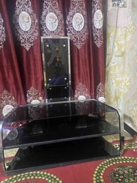 ميز بلازمه مكانه مدينه الصدر  سعره 50الف 07716390483