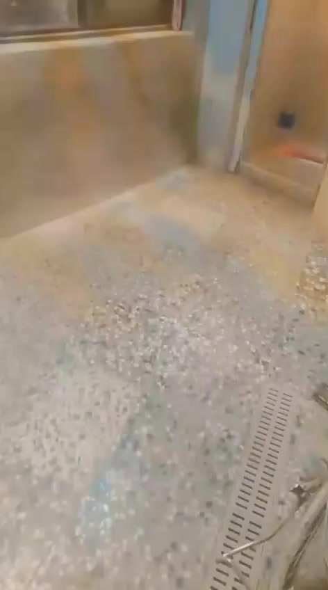 اسلام عليكم بيت لبيع مساحه 74الكماليه نهايت البستان بناء جديد قاط اول كامل وثاني نقص بياض وكاشي  السعر 58 قفل 
اتصال أو واتساب***********
كاع بيت مراد سند 25
