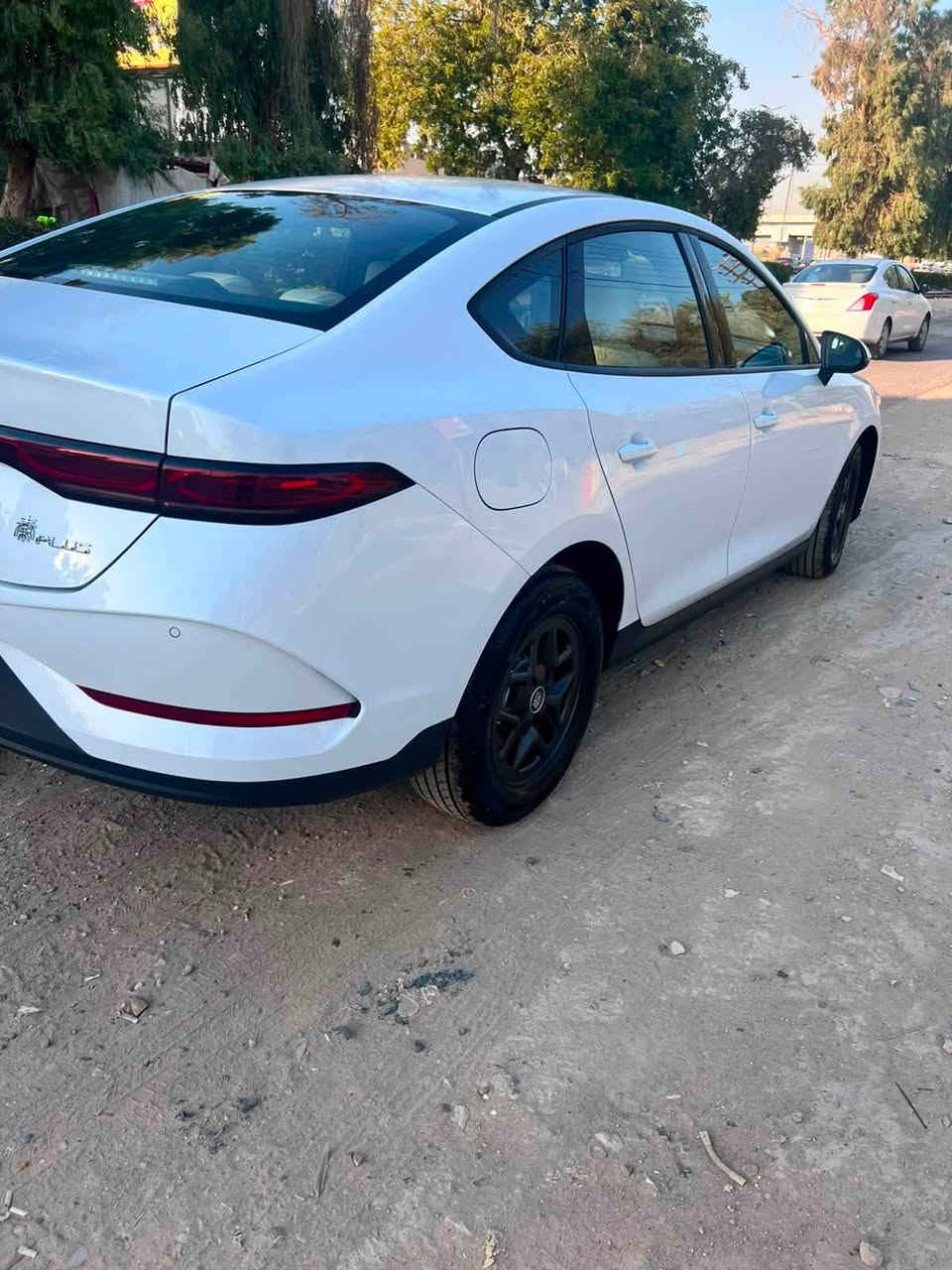 بي وادي  جن بلص  2025  زيرو ماشية 1000 وداخل ابيض مو زيتوني
بلكن هايبرد  ثلاث انظمه هايبرد + بانزين  شحن ذاتي + شحن خارجي تمشيك2200  كيلو سعه خزان الوقود 65 لتر 

ملاحظه شاحنه اصليه وكارت + فوم معالج اطار 

🔥مثبت لوحات سنويه باسمي 🔥

عنوان /بغداد_الدورة_ابو طيارة 

💥محرك يعمل لشحن البطاريه فقط  1500 هجين ثلاث انظمه شحن ذاتي + هايبرد + شحن خارجي 
💥داخل جلد ابيض لونين  بطاين بوب جلد ابيض واسود 
💥دركة دي جلد وحياكه 
💥بكلايت لد خليه 
💥بصمه +كارت 
💥هاندر بريك بصمه اوتو هولد 
💥كيجات شاشه 
💥شاشه كبيره تبريد شاشه 
💥لايت ليد لايت اوتو  + لد صباحي 
💥اشاير مري
💥تبريد قطعتين 
💥ويل كب اسود بلادي حجم 16 
💥ايرباك عدد 10
💥السعر (18400) وبيه مجال

الهاتف📞 ***********
