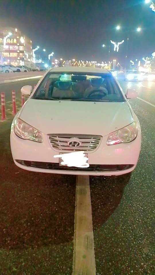 السلام عليكم النترا صابونه 20011 ادوات كصه جنطه سياره جديده وجاهزه للاخير مكينه كير حداده تبريد تدفئه كله فول متومه رقم وسنويه مضبوط مابيها نقص برغي السعر 44$ وبيها مجال *********** مكان السياره. كربلاء
