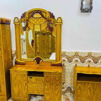 غرفه نوم • مستخدمه • الرمانه يم الجسر