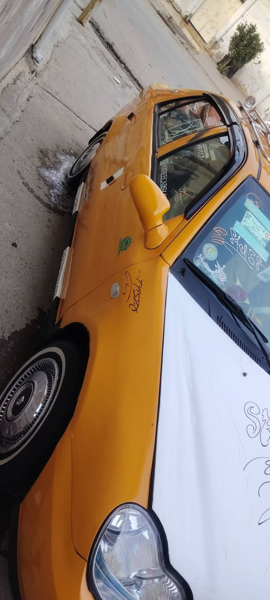 السلام عليكم
سيكي 2013   للبيع سنويه 2027
طخم وره جديد طخم كدام جديد 
طخم تيات جديد خط ابيض 
محرك كورله شرط لاصرف ولا نفخ 
كير شرط مشط تستيرن اوبورن جديد 
شرط الوكاله ولتحويل كابون بانزين بيها 
السعر 37ورقه اوبيها مجال 
الرقم ***********
