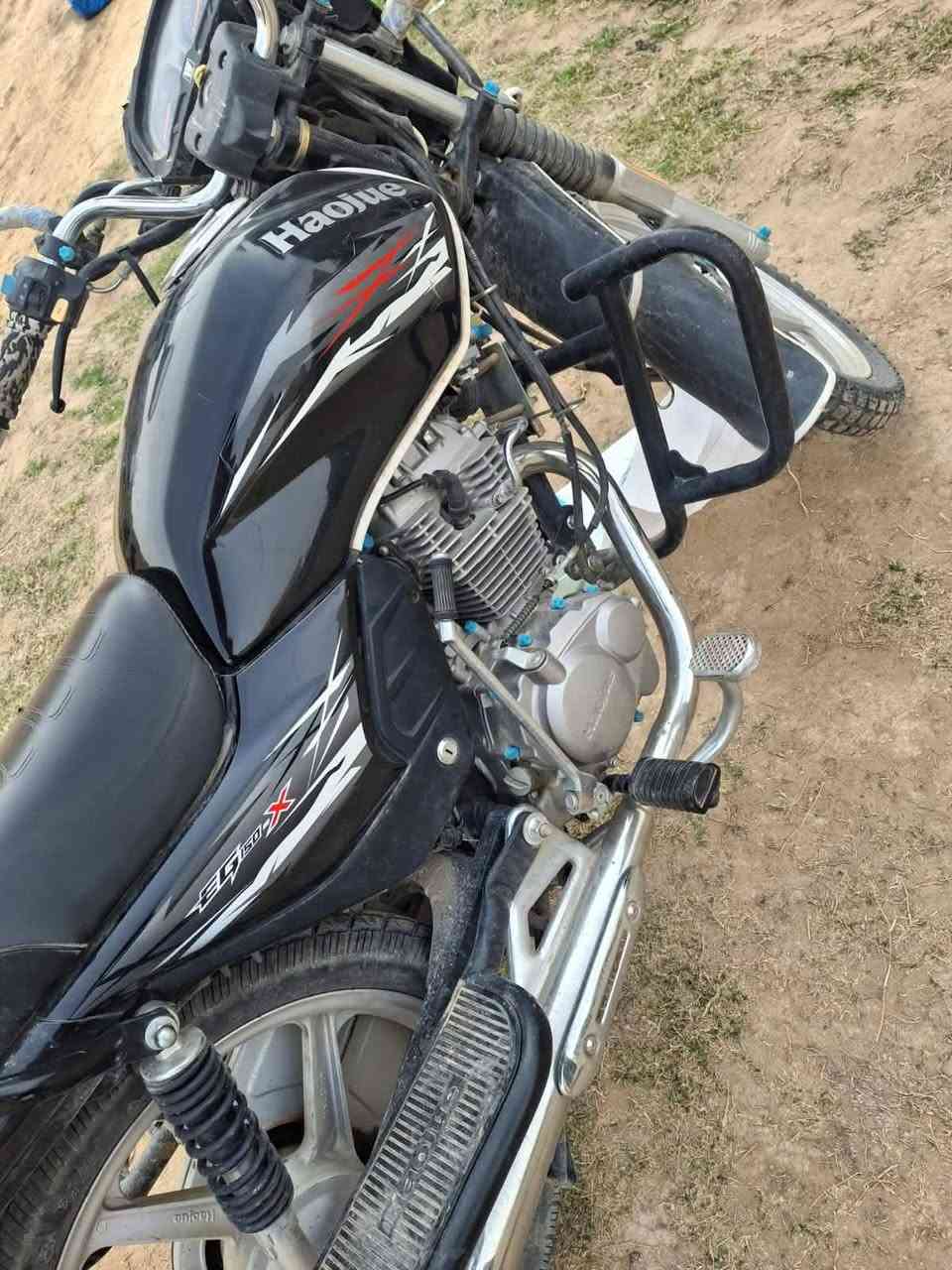 سلام عليكم شباب موطور قفاز مسجل موديل ٢٠٢٠نضافه فول من دوام عل بيت سعر خاص ‏‏‪***********‬‏هاذ صاحب الموطور
