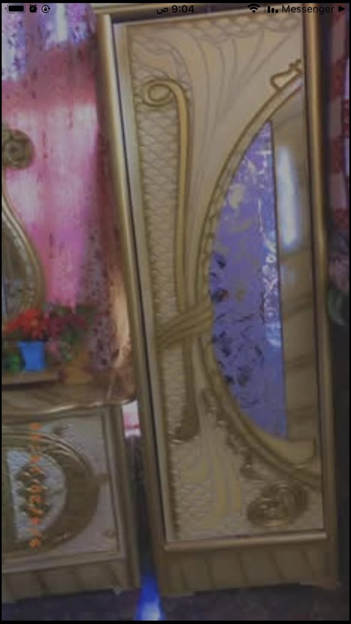 سعرها600الف وبيها مجال الشراي يتصل***********
