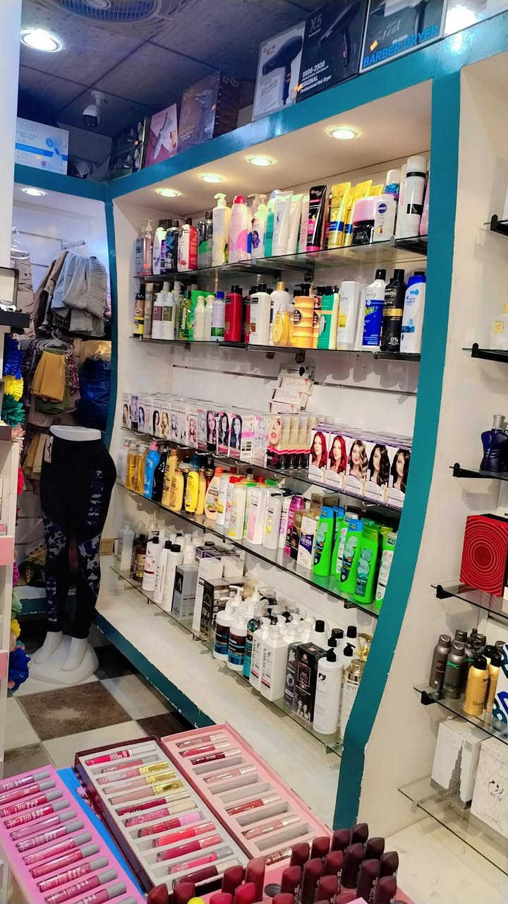 السلام عليكم
كوزمتك للبيع تفاصيل خاص او ع الارقام

*********** واتس
***********
