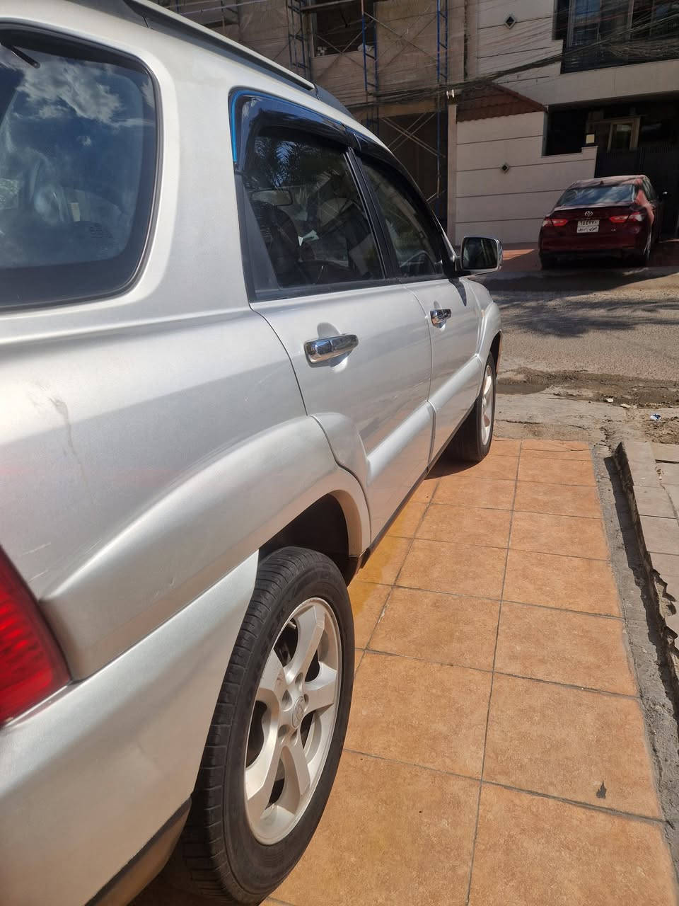 سبورتج 2010
السعر  113
مكفوله من الصبغ
بس دعاميات صبغ
ملاحظات بالكشر بسيطه
محرك وكير مكفول
صدر ممتاز
كدامك رقم الجديد
العنوان بغداد الكرخ العامريه
***********
***********
