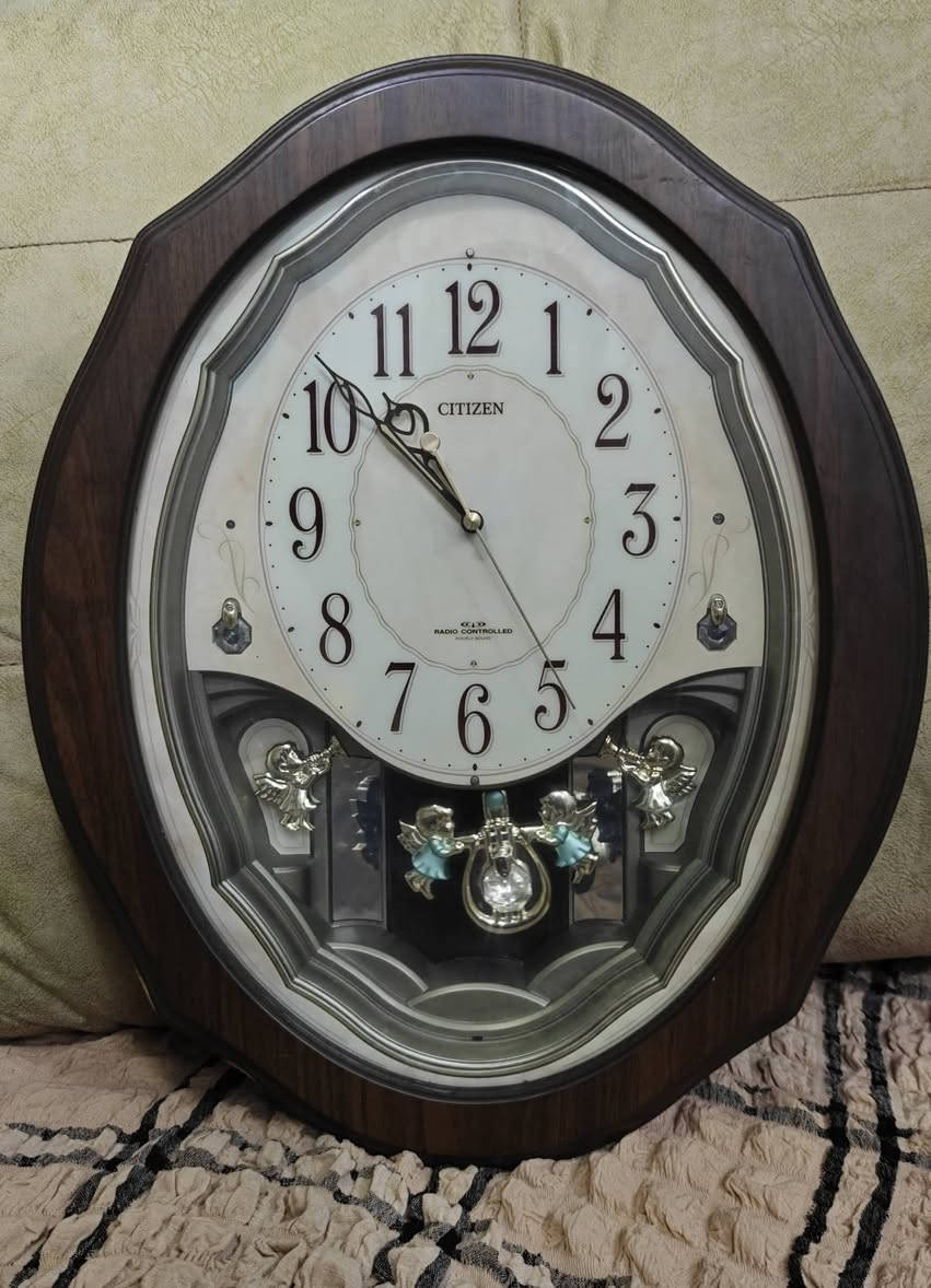 السلام عليكم
ساعه جداريه من ماركة (CITIZEN)🇯🇵 ياباني 🇯🇵  رنين كل ساعه 
تحكم بمستوى الصوت 🔊
حساس ضوء 
مثل ما موضح السعر 
75 الف متوفر فر توصيل


**إذا كنت صاحب هذا الإعلان وتريد حذفه لأي سبب، رجاءا أرسل رسالة إلى الدعم الفني**
