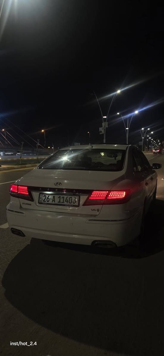 السلام عليكم
للبيع ازيرا 2011  رياضي
بأسمي مداور ثاني يوم 
بيهه جاملغ وباب السايق 

باقي السياره كفاله من الضربه ومن التبديل والصبغ 
6 سلندر 2700
مكينه كير شرط

حدادية من طول لطول جديدة 

تخم تاير جديد  + تخم لايتات جدد 

مواصفات الازيرة معروفه باقي تفاصيل اتصل وبلخدمة 
مكاني الناصرية

سعر السيارة 98 بيه مجال بسيط جداً  

‭*********** ناصرية, ذي قار
