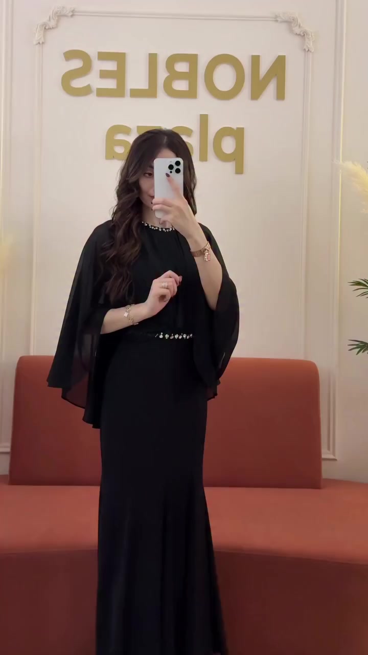 فستان الدلال 😍 👑
قماش شيفون مع كريب مع ستراس على الخصر والرقبه ✨️
الالوان : زهري🩷 ، احمر❤️ ؛ اسود 🖤 
المقاسات : 40 42 44 46 48 50
السعر : 32 دينار


**إذا كنت صاحب هذا الإعلان وتريد حذفه لأي سبب، رجاءا أرسل رسالة إلى الدعم الفني**