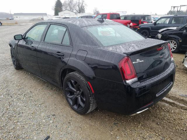 السلام عليكم
للبيع كلايسلر اوباما 2021s v8
السياره فوول موصفات بنراما  رادادر برده خلفيه كشنات خزن داخل احمر دركه كاربون لايت زنون دمام صندوق سياره فوول الفوول تو ويل حادث سياره ناشره جاملغ وبنيد وبيها بلعراق باب صبغ مكان سياره بغداد حي تونس السعر ٢٢٥وبيها مجال 
للتواصل ***********

