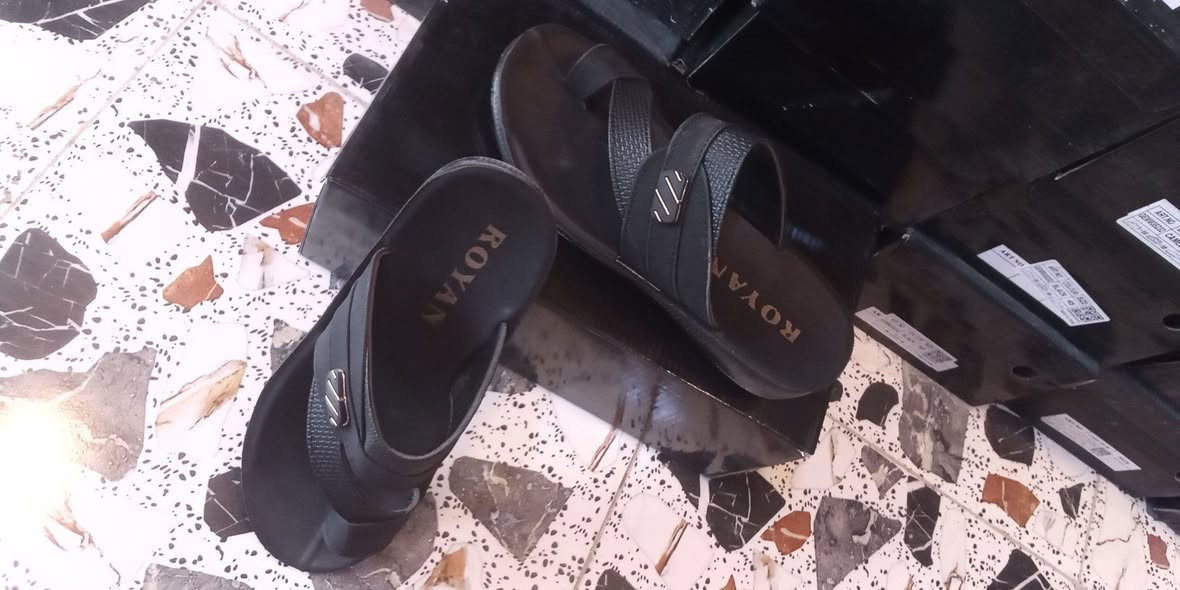 شحاطه رجالي طبيه وخفيفه متوفر بكل القياسات من 40الى45 بس ب٦
يوجد توصيل داخل سامراء الفين وجميع المحافظات ب5 🚙
عنوان المحل سامراء سوق مريدي مقابيل المدخل مال جبيره الثانيه مجاور ازياء حسين الكردي قرب باب الأغا 📍
للحجز عبر واتساب ***********
#سامراء# خطوه راقيه
