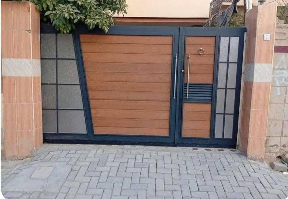 حدادة الزهيري بانسب السعار ابواب خارجيه حسب الطلب  ابواب خارجيه ملكي  حسب النوعيه حديد ثقيل محاويل منطقة حصن  جعفر ابو ابلاو محلي في بيتي اسيا*********** اثير *********** وتساب
