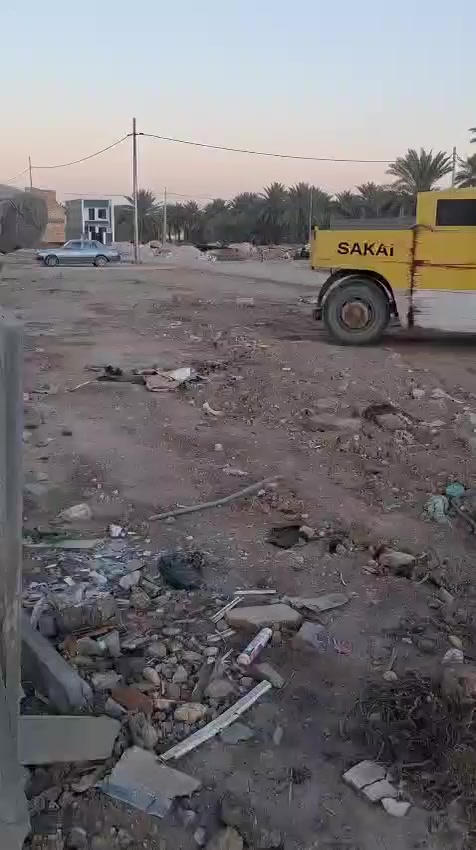 سلام عليكم قطعه ارض تجاريه للبيع المساحه 500مترطابوصرف زراعي الموقع شارع 100 الاستفسار الاتصال ***********@المتابعين
