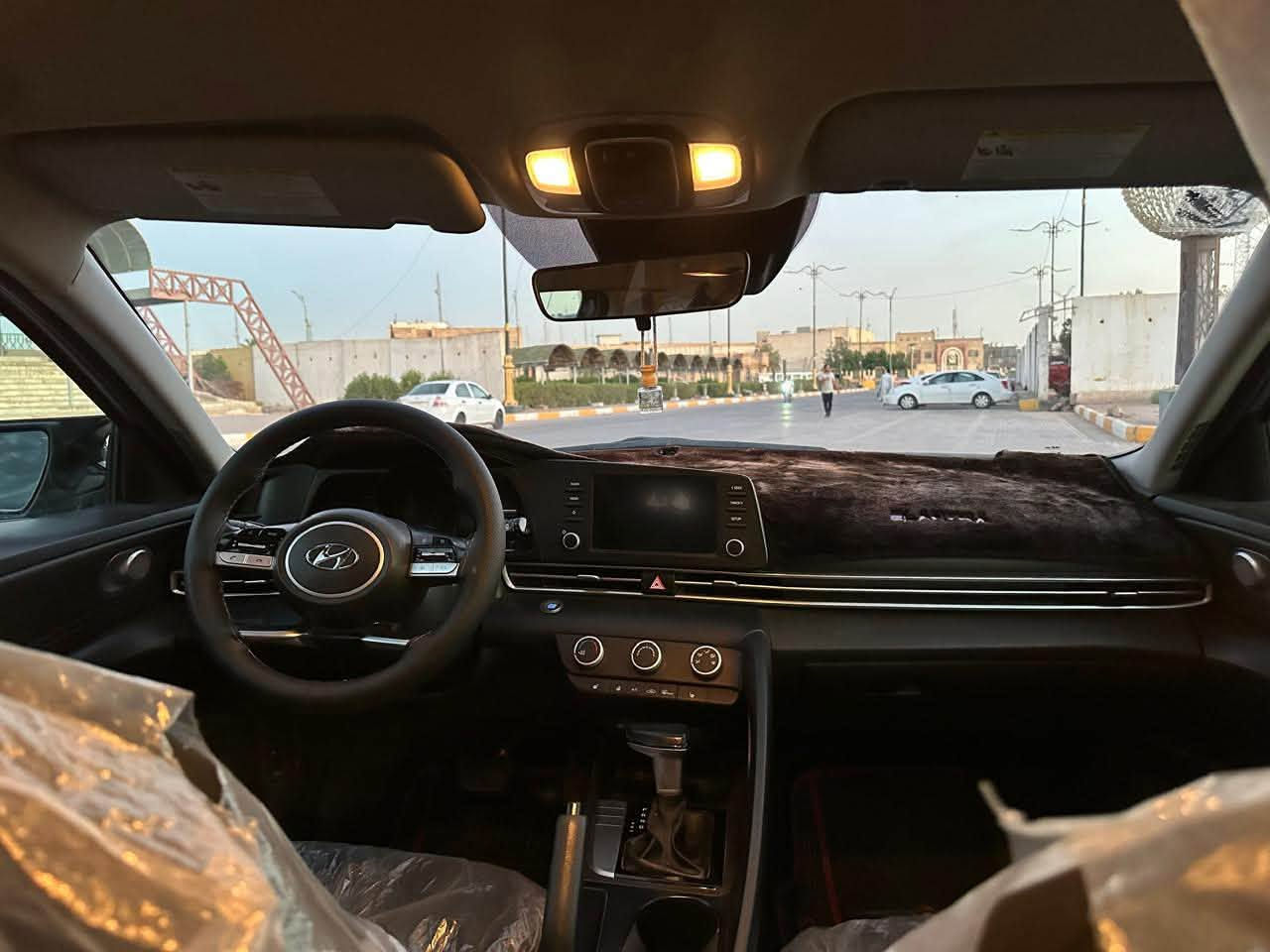 #النترا 2022 
اللون إسمنتي 
رقم بغداد حره
حادثه جاملغ 
سياره فول لمتد 
محرك الفين 
صور الحادث مرفقه بالصور 
الســــعر(140$)وبيه مجال
#لتواصـــل(***********)
مكتب السديم ✅
