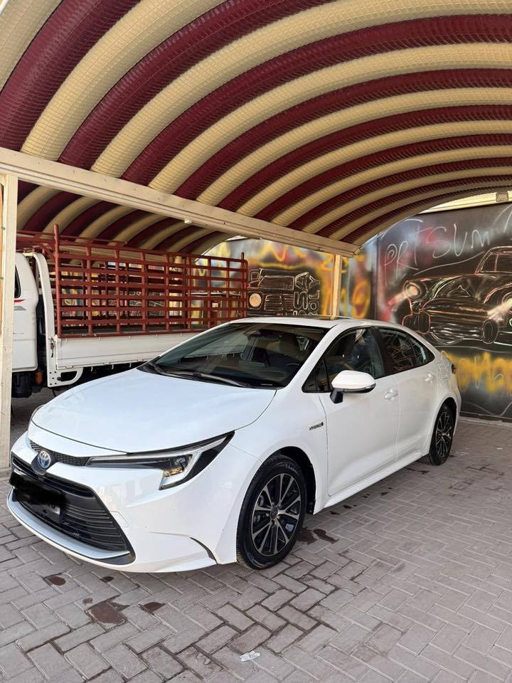 السلام عليكم
كورلا 2024 هايبرد فول 

ما بيها اي نقص ماشيه 32 

وبيها طخه موضحه بل دعاميه الورا 

والباب موضحات بل صور ممسويهن اصلاً 

رقم بغداد للبيع ب 150 وبيها مجال للشراي 

رقم *********** للتواصل واتساب
