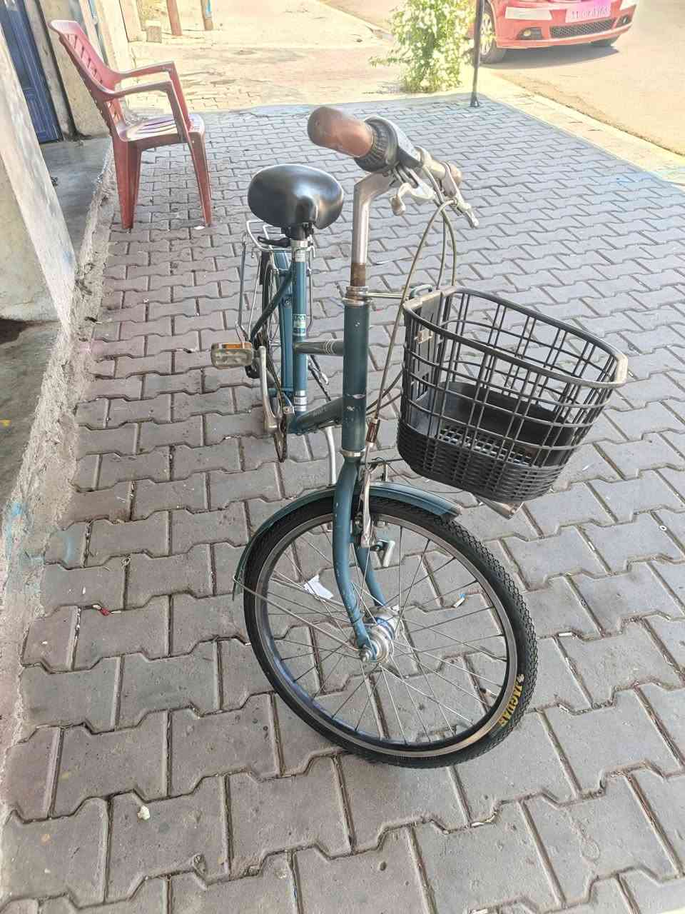 سلام عليكم بايسكل للبيع المنيو باله ياباني حجم 20 السعر 80 بي مجال قليل


**إذا كنت صاحب هذا الإعلان وتريد حذفه لأي سبب، رجاءا أرسل رسالة إلى الدعم الفني**
