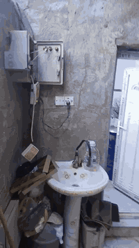 بيت    للبيع   مساحه 80مربع. طابقين بلوك بناء جديد. الموقع دسيم فتحه جوادر ثاني بضهر اسواق ريتاج مباشرا  يم ركن مكان ممتاز كلشي يمك بدايه دسيم مراوس او بيع نقد سعر او استفسار وتساب  ***********
