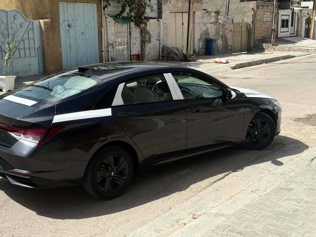السلام عليكم
هونداي النترا موديل 2021 لون فيلي 
مكينه 2000/دوش 
الضرر تبديل بنيد اودعاميه إماميه فقط ولباقي ليبل واحد اوبيهه طخه بل داير مال الجاملغ الخلفي ترجع بارد فقط 
كير مكينه تبريد صدر خير من الله مكفول من الفتح ول تبديل 
رقم اربيل انكليزي اب اسم عربي تحويل ثاني يوم سنويه لل28 
مواصفات تلث انضمه قياده
رادار امامي جانبي خلفي 
بصمه تشغيل +بصمه ابواب 
لايت عالي ناصي زنون 
شاشه كار ابلي +كامره دواره وبعد بيهه مواصفات السياره نص فول 
ايرباك استيرن فقط وراجع سيتم ابلادي 
صور الحادث وال سونار بل منشور /اللبيع السعر 127اوبيهه مجال قليل حك الجيه العنوان بغداد والشراي يتصل ***********
الي ما يعجبه السعر يعبر المنشور
