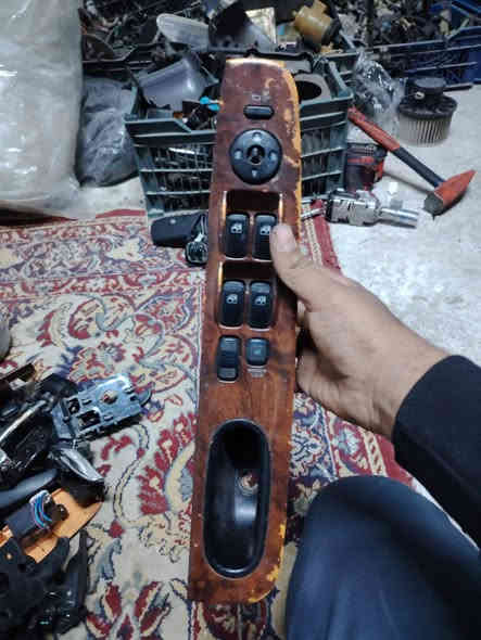 بسم الله وعله بركه الله
غراض سوناتا / ابتما / كراند 
سورنتو / وسنتافيه/ اوبرص 
تريكان / كرنفال / النتره / سيدونا 
من 2000 لحد 2005
مكان بغداد مدينه الصدر
توصيل من الشمال / لجنوب 
ه‍ـ/ ***********
ه‍ـ/ ***********
