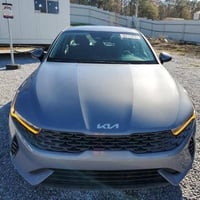 كي5 امريكي موديل ٢٢ ماشية ٧٩ الف كفالة عامة سبب دخول عطل ميكانيكي  محر...