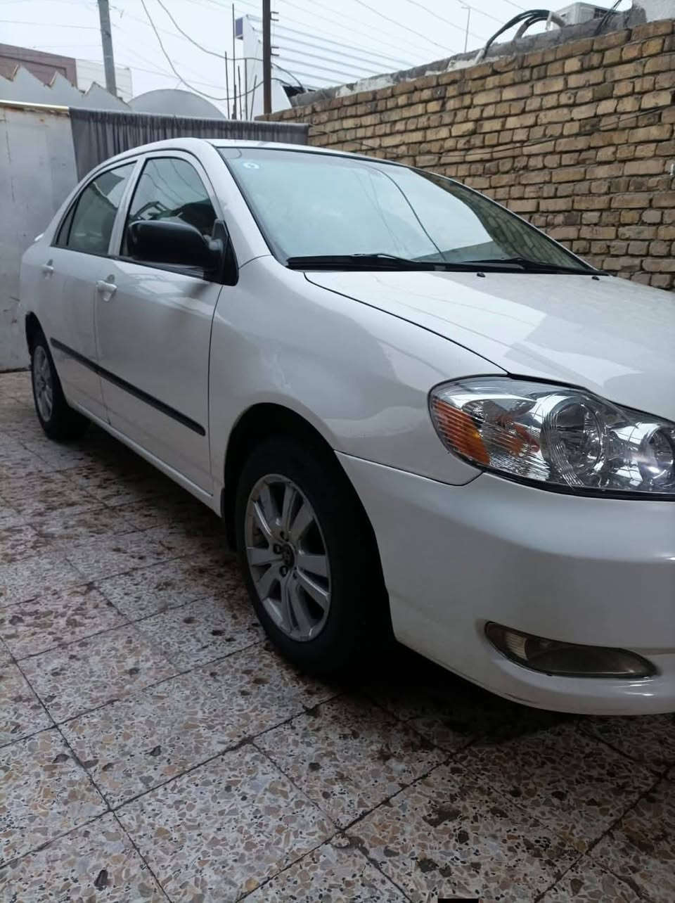 السلام عليكم...
 كورلا نحلة 🐝موديل 2008 وارد امريكي محرك 1800 الحجم الڰبير تبريد تدفئه حدادية تخم تاير كله جديد ماشيه 145الف حقيقي بيه كم قطع صبغ سبب ازلوغ  بشرط مكفولة من الضربة القويه والعيب الشرعي ارقم بغداد انكليزي بسمي تحويل ثاني يوم 
(سعر98 $$) 
مكاني ناصرية  
للاتصال
***********
***********
