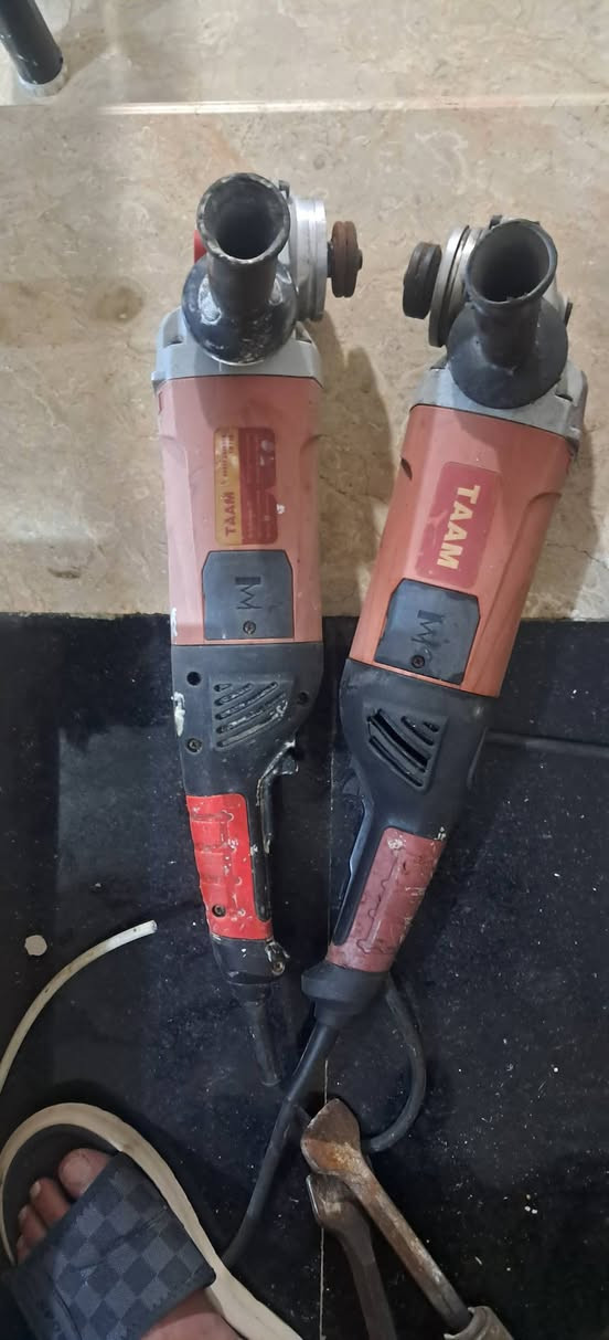 السلام عليكم شغالات على الفحص مكان مدينة الصدر للاستفسار خاص او الاتصال يوجد توصيل ***********
