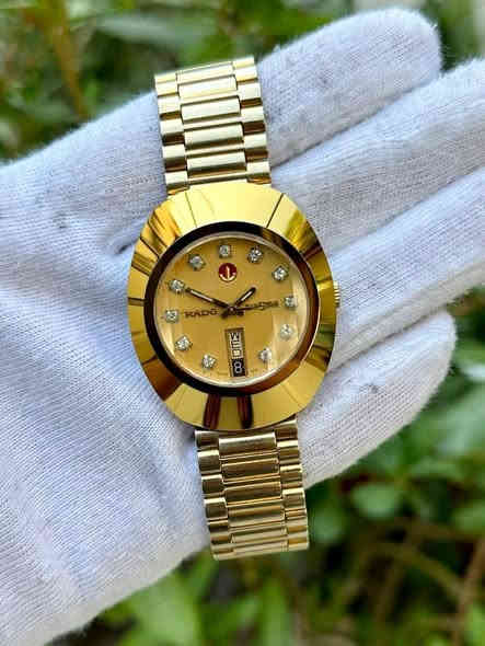 بسم الله الرحمن الرحيم
للبيع ساعة رادو دايستر السويسرية
تعمل الساعة اوتوماتيك
وكالة الكويت شركة البهبهاني
كاملة المرفقات والكرنتي وعلبة
*********** واتساب
