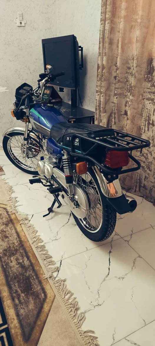 دراجة اربعة كير نامة مديل 21 رقم و سنويه الرقم انكليزي الدراجة مكفولة كامله من محرك و كهربائيات و شاصي
السعر راسلني خاص
***********
