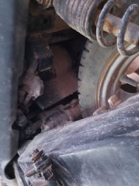 للبيع  مابيه شي  مكينه نضيف كهربائيات شغال  مامفتوحه فقط تبدل كفرات وت...