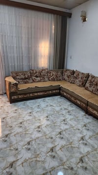 ديوان • أثاث