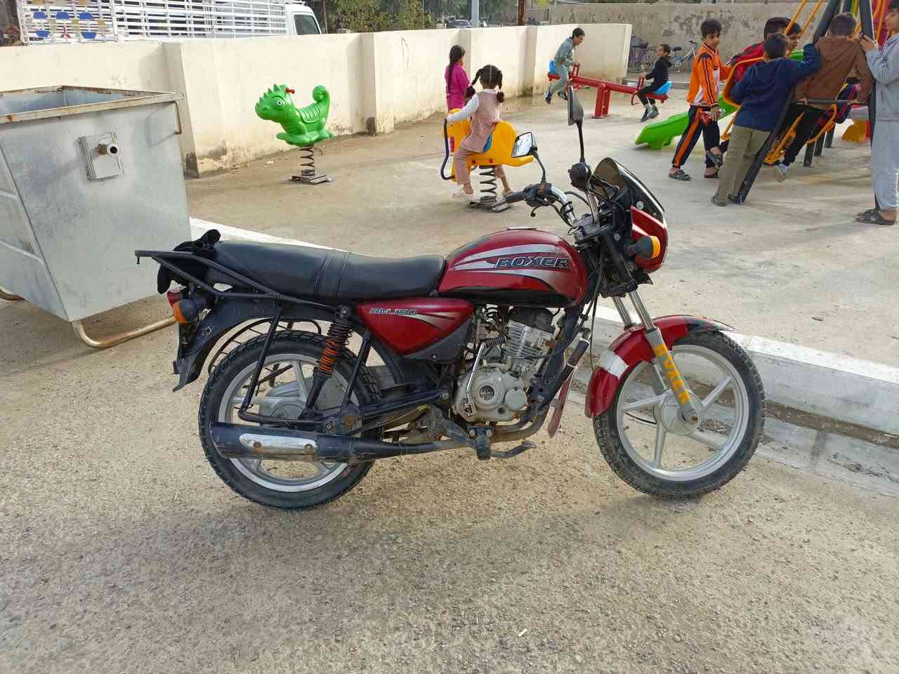 بوكسر للبيع موديل 18 رقم انكليزي ثاني يوم التحويل للاستفسار الاتصال على الرقم ***********سعر مليون قفل قفل قفل بدون عمله جوه سعر السوك
