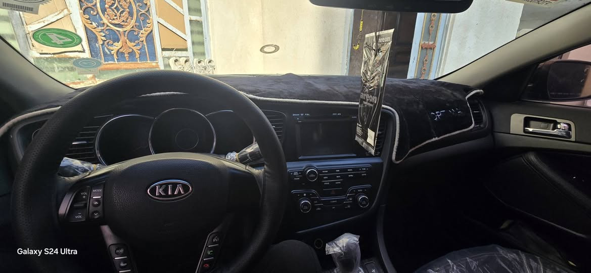 ادوات.. مكصوص جنطه.. 
كيااوبتيما  موديل ٢٠١٥
للبيع او مراوس 
مكانها بصره 
***********
