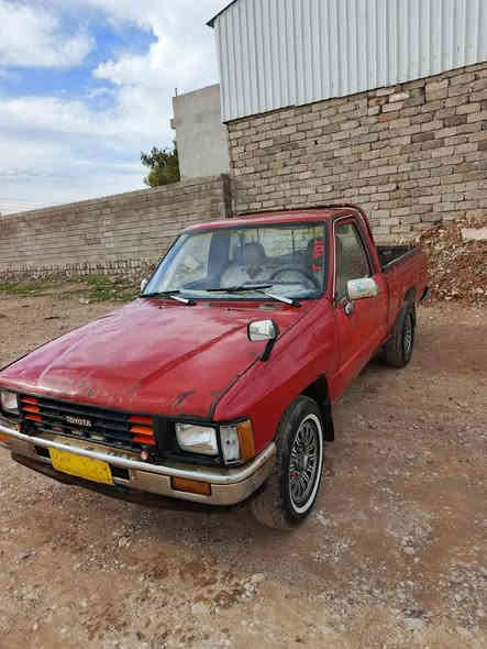 السلام عليكم 
سيارة بيكم للبيع موديل 85
رقم بغداد 
شرط تحويل 
السعر 38 ورقة وبيها مجال 
شاصي بشرط 
الاتصال على الارقام التالية 
***********
***********+واتساب
العنوان موصل.. سهل نينوى
