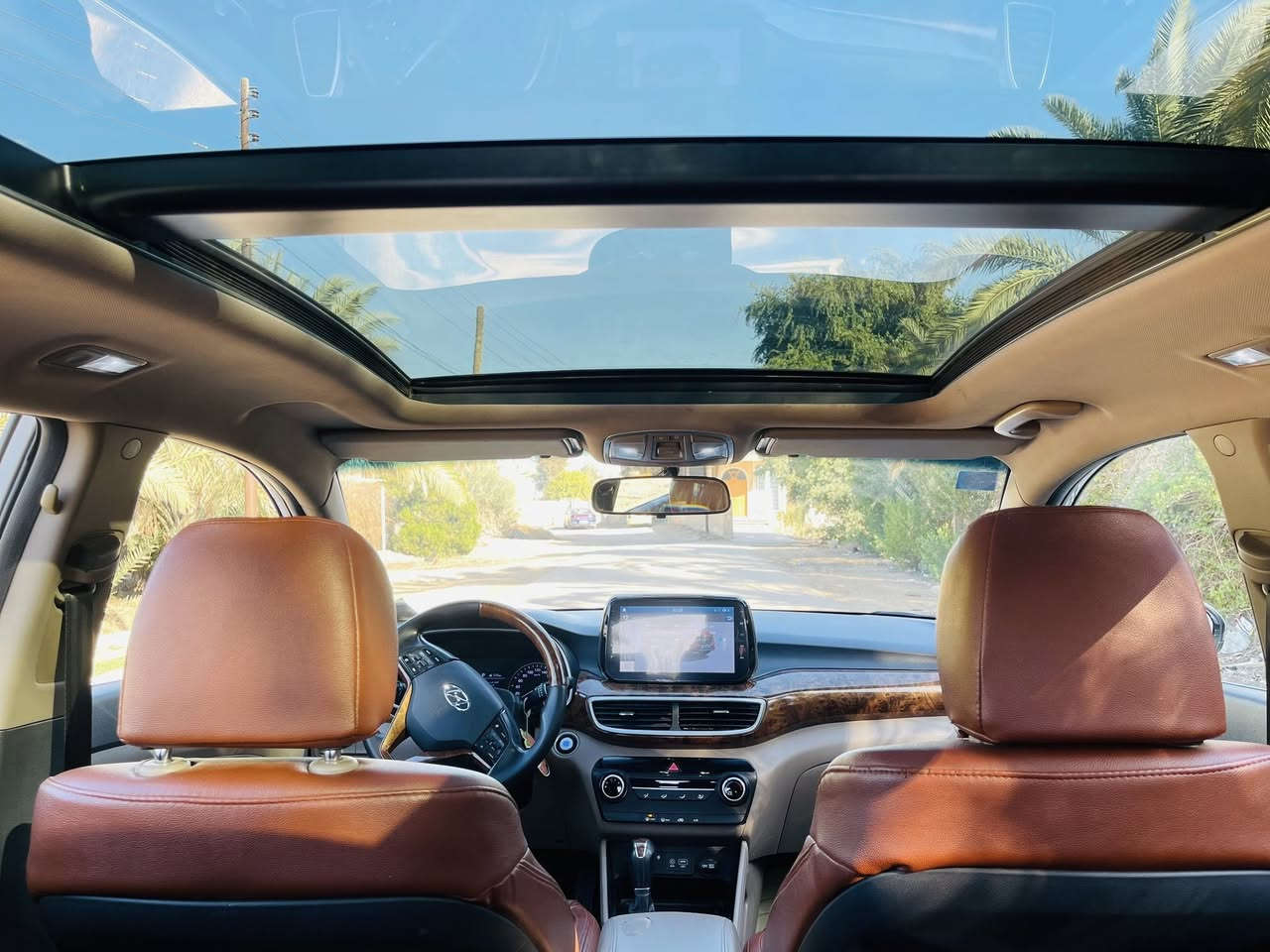 السلام عليكم
هواندي توكسان 2020
المواصفات فول 1/1
بصمه تشغيل 
بصمة عدد2
ابواب بصمه
اشارة بالمري
بنوراما
حساس  خلفي 
لد ترحيب
لايت زنون دوار خمس عدسات
كشافات زنون
شباك LED 
لايت LED
لد نهاري LED 
خمسه ويل كب
يدات نيكل
مري شفط
كشنات كهرباء 2
كشنات جلد لونين
داخل صاج 
ستيرن صاج لونين
شاشه كبيره 
تحكم ستيرن جهتين
كاميره دواره
منافذ USB 
مودات قياده
تبريد امامي وخلفي
رقم بغداد انكليزي
السياره ماشيه 55الف كيلو متر
السياره خليجيه بدون حادث بيها مكانين بارد مأشر عليهن 
للاستفسار الاتصال ***********
مكاني بابل ،تحويل مباشر
السعر 210وبيها مجال
السياره شركة القاصد
