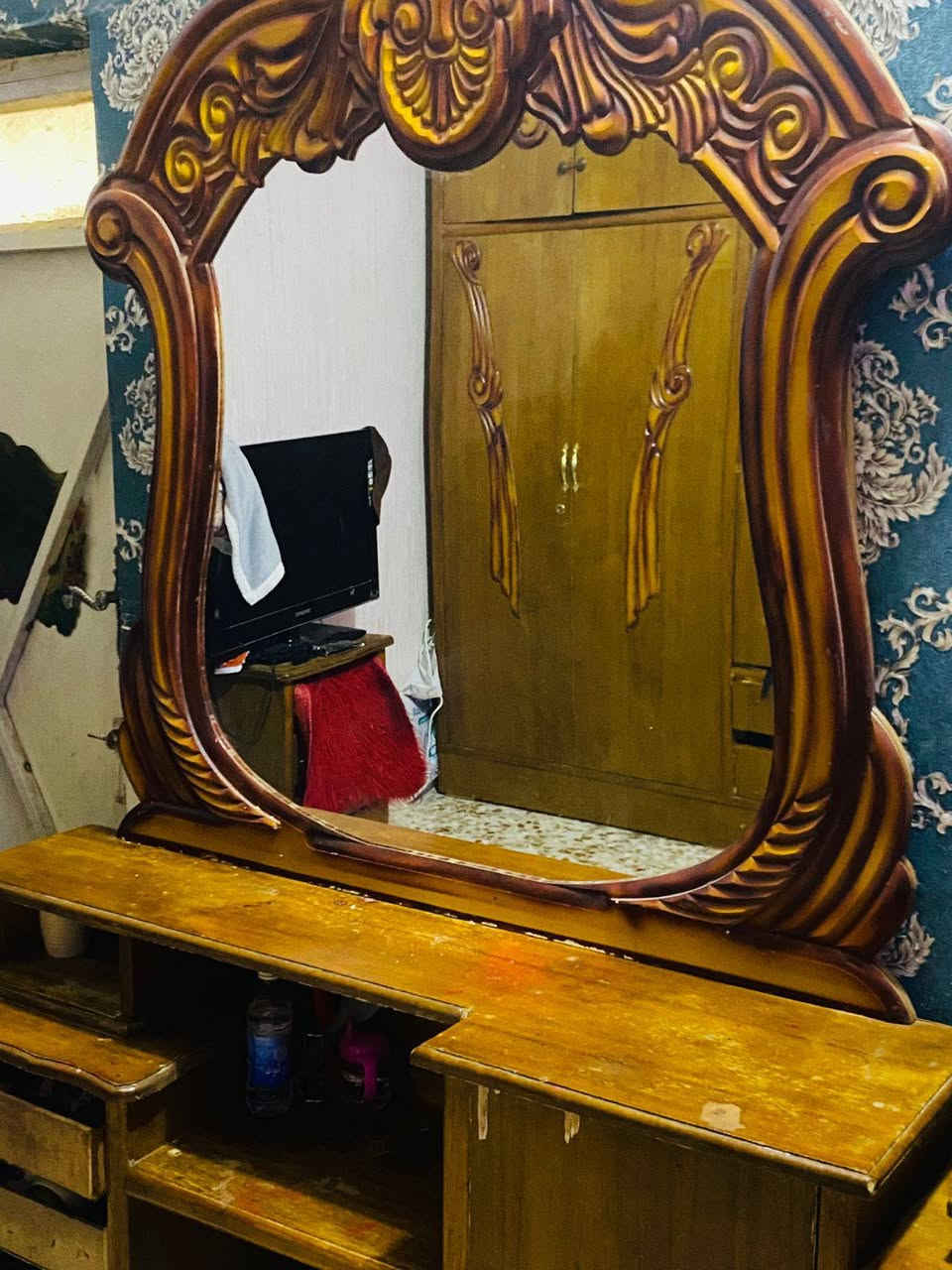 السلام عليكم غرفه صاج البيع 500الف
العنوان بغداد بل رشاد ***********مهند اني مكلف بل نشر مهند حمود
