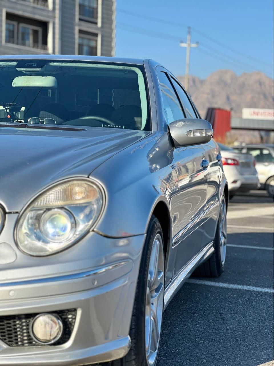 مارسیدس بێنز  E Clas 240   ٦ بستۆن ساغ مەنەفێست ئەسڵی لەگەڵە ٢٠٠٣  سەیارەكە ماڵی دۆستە زۆر خاوێنە و بێ مەسروفە سڵاید و گێڕ و مەكینە و   سەقف و عیزام  دەعم و تەقە و ڕەقە بەشەرت خناقين, ديالى


**إذا كنت صاحب هذا الإعلان وتريد حذفه لأي سبب، رجاءا أرسل رسالة إلى الدعم الفني**