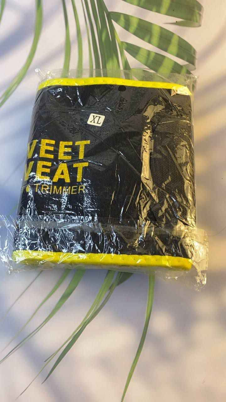 مشد سويت  Sweet Sweat Waist Trimmer هو حزام تنحيف للخصر مصمم لزيادة التعرق أثناء التمارين الرياضية
الخصائص والفوائد

زيادة التعرق مصنوع من النيوبرين السميك والخالي من اللاتكس neoprene والذي يساعد على عزل الحرارة وزيادة درجة حرارة الجسم الأساسية في منطقة البطن، مما يعزز التعرق وفقدان وزن الماء الزائد
تصميم مريح: الحزام مرن وقابل للتعديل ليناسب شكل وحجم جسمك بشكل مريح ويسمح بنطاق واسع من الحركة أثناء النشاط البدني

دعم الظهر يوفر ضغطًا ودعمًا للبطن وأسفل الظهر
بطانة داخلية يتميز ببطانة داخلية شبكية منقوشة تطرد امتصاص الرطوبة وتقلل من الانزلاق أو التكتل أثناء التمرين

الاستخدام يمكن ارتداؤه أثناء تمارين الكارديو أو التدريب المتقطع عالي الشدة  HIIT  أو في صالات الألعاب الرياضية أو في المنزل أو أثناء الأنشطة اليومية

القياسات   m لارج X لارج وXX لارج بغداد, العراق


**إذا كنت صاحب هذا الإعلان وتريد حذفه لأي سبب، رجاءا أرسل رسالة إلى الدعم الفني**
