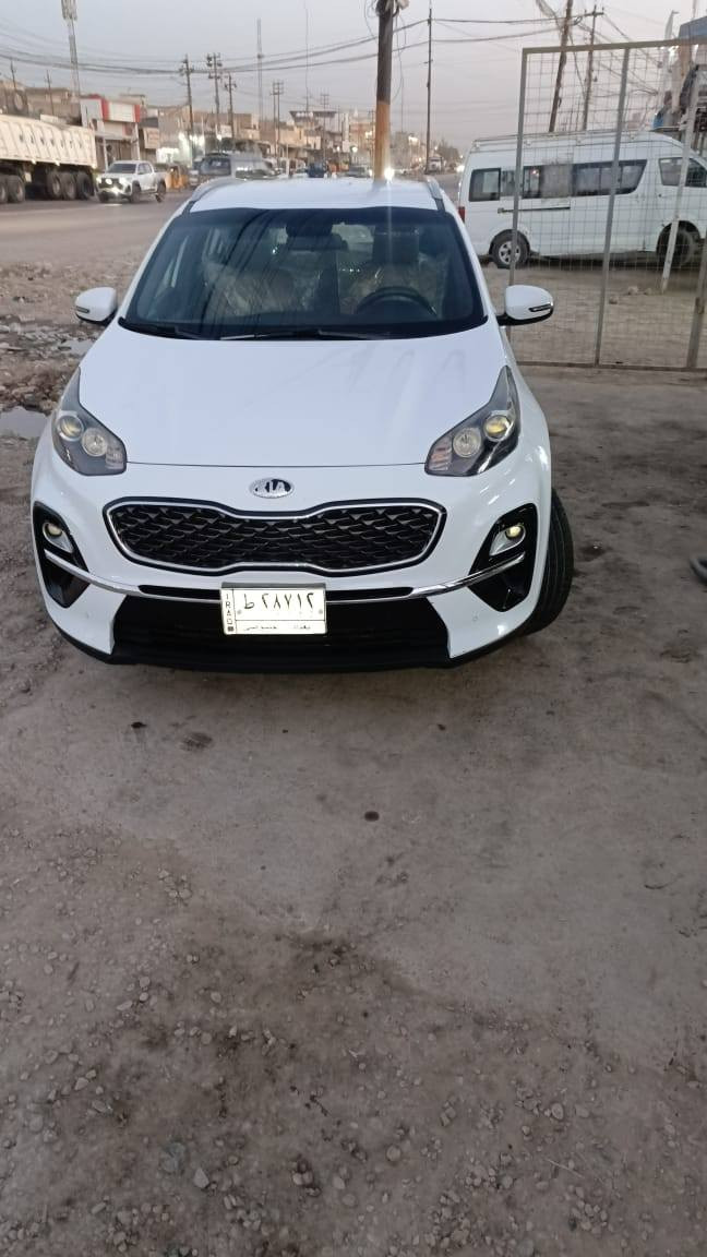 سبورتج 2020 نص فول مكفوله كفاله عامه ماعده شخط بل باب بسيط سياره نضيفه السعر 190
سياره بسمي مكان السياره بغداد الشعب 
اني مكلف بنشر 
رقم صاحب السياره

***********
