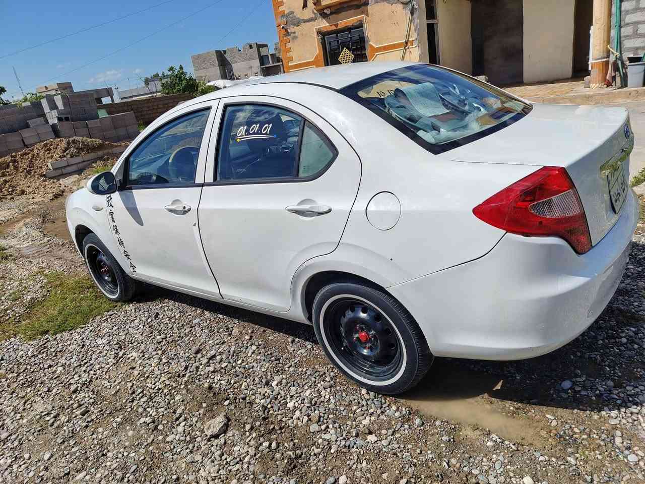 سيارة صيني جاك جديده وشرط التحويل السعر 45 وبيها مجال رقم ***********

