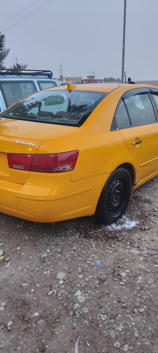 السلام عليكم / للبيع سوناتا موديل 2009 رقم ديالى مشروع وطني سنوية لل 28 خطها بلدروز بغداد مصفره وارد امريكي بيها ثلاث قطع تبديل بدون دواخل اتكفل لغد وحوض مكينة وكير مكفولات 2400 صدر امامي جديد الخلفي فقط بوش تخم تاير تبريد شغال تدفئة ماتشتغل سنتر لوك كهربائيات كلها شغالة السعر 92 وبيها مجال بسيط العنوان ديالى كنعان استفسار ***********/*********** رجاءأ لحد يكسر بحلال الناس كلشي اكو بالسوك✨🌷
