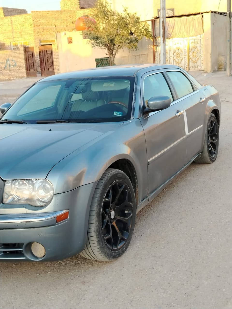 سلام عليكم سياره أوباما للبيع 2008 هيمي فول موصفات فتحه جلد تحكم ستيرن كير ومكينه وحداديه تبريد كشنات كهرباء،، بيها كصه جنطه علما السياره ميسان،، السعر 37 وبيها مجال،، لاتصال على هذا الرقم ***********،، متومه أرقام وسنويه
