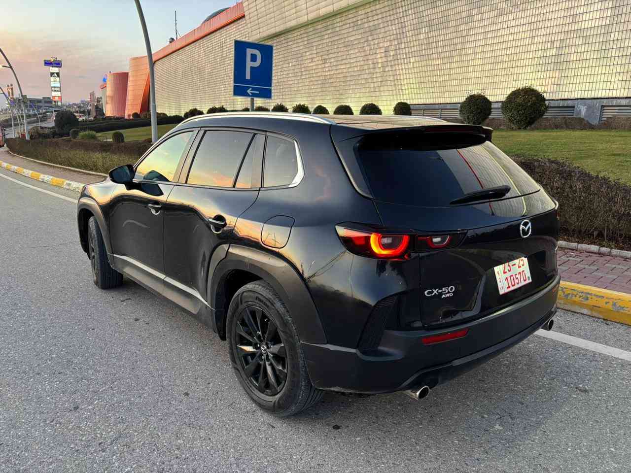 Mazda CX(50)  preferd      2025    Nrxe 181$
مازدا پریفێرد
تەنها 15هەزار ڕۆشتوە  
سەيارەکە مەکينە (2.5)
بێ تۆربۆ
دەبڵ ئەکسل 
تەنها يەک چەمەلەخی دواوەی بۆياخە لەگەڵ بستێک لە سنوقەکەی پێشو دواشی کەپسە 
ئەير باکی نەتەقيوە 
پێشو دوای ڕادارە کوشن هيتەرو  چەن مواسەفاتێکی زۆر 
کاتی نەشکاوەو 3مانگ کاتی لەگەڵايە 
هەتە بڵێي جوانە تکايە مشتەريت تێل بکە 
***********
