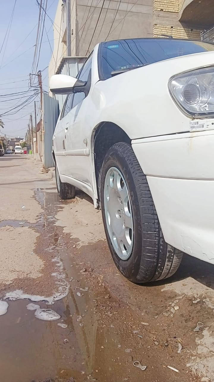 سلام عليكم بيجو ٣٠٦ السيارع كاطعه قايش تايم كيس بيها صبغ جاملغين امامي بدون دواخل ولا مفتوح  الباقي مكفول مابيها صبغ نقص دبلات  
سعر مناسب رقم نكليزي تحويل ثاني يوم 
***********
