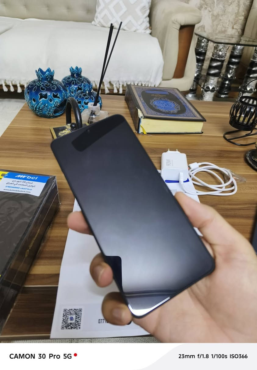 🔥 للبيع هاتف POCO X7 Pro 🔥
السلام عليكم
متوفر جهاز بوكو X7 برو مستخدم استعمال خفيف 9 أيام فقط
✅ الجهاز نظيف 100%
✅ كل أغراضه موجودة بالكرتونة
✅ مثل ما تشوفون بالصور، ما بي ولا شخطة
⚡ شاحن أصلي 90 واط – شحن فولت سريع
🛡️ الغلاف الأصلي بعده ما مشال
🎮 يشغل PUBG على 120 فريم بكل سلاسة
📌 المواصفات:
RAM: 12GB
ذاكرة داخلية: 512GB
وباقي المواصفات أرسلها بالخاص
🧾 موجود وصل الشراء + ضمان رسمي من شركة كاربون
💰 السعر: 400 ألف
بي مجال بسيط حك الجيه للشراي 
📍 التواجد: بغداد – الشعب
📩 للتواصل: خاص أو واتساب
***********
