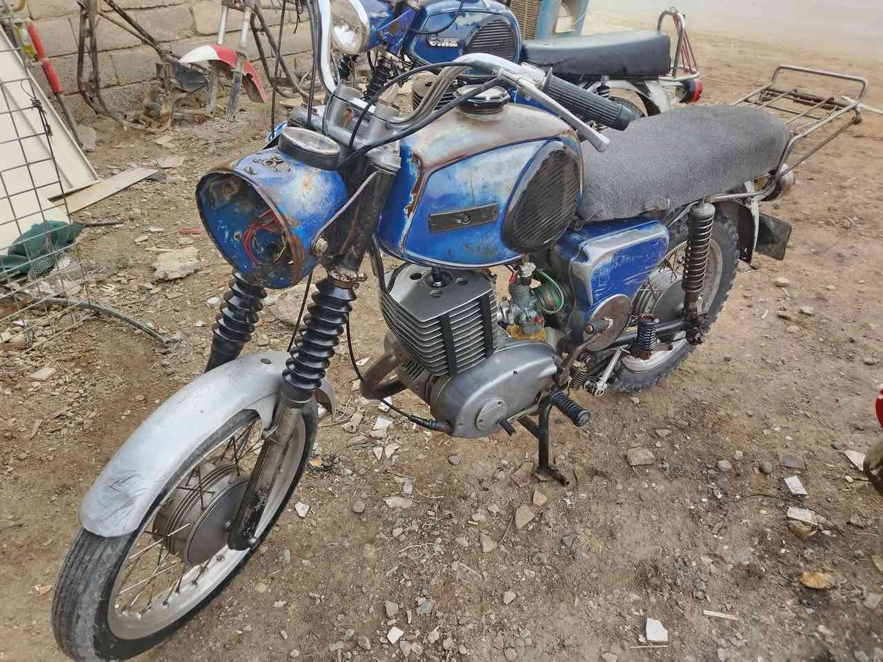 ٨١ للبيع مكان الانبار هيت اتصل على ***********
