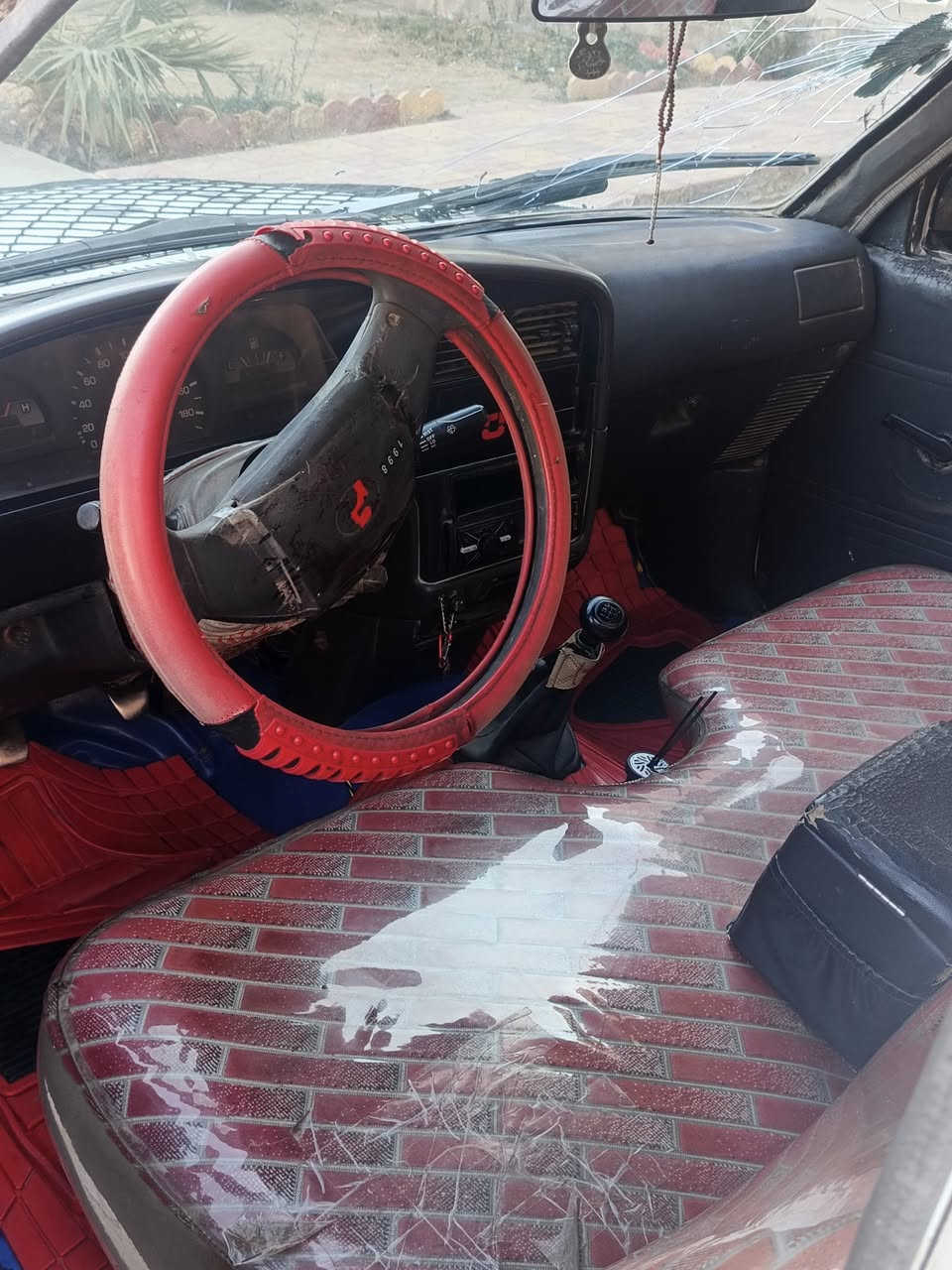 تيوته موديل ٩٤نينوى اجنبي شرط الوكاله وتحويل كابون بانزين محرك معمر رايمن صارلو شهرين صبغ انطيك عام ضرر تحرير والباقي كلو شرط سعر ٥٠مكاني الايسر *********** واذا اكو كيه مراوس
